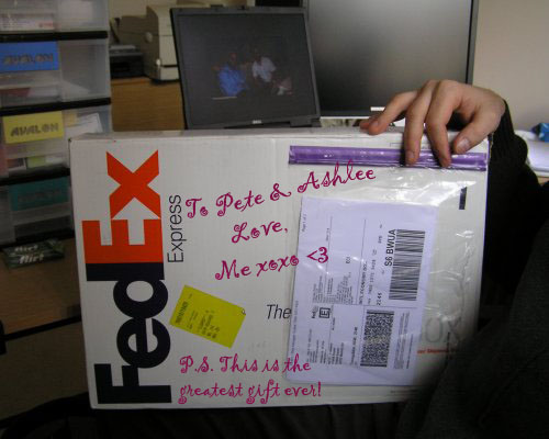 John Mayer in a Fed Ex Box